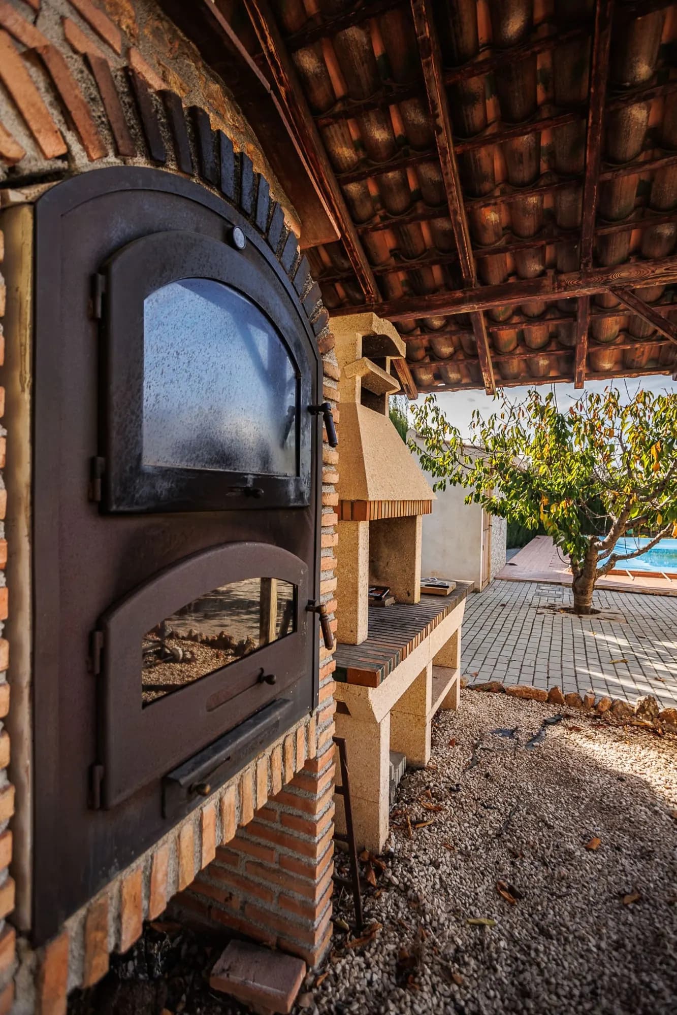 Horno y barbacoa de obra