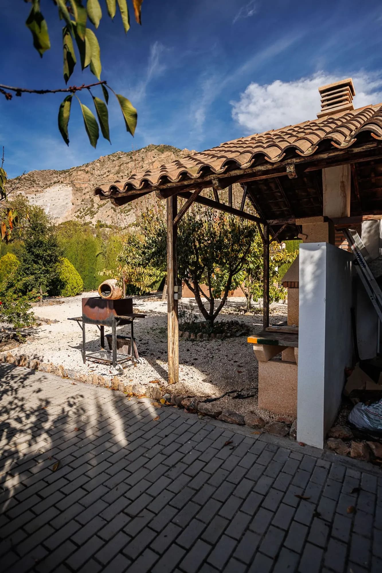 Patio con pérgola